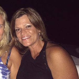 Meet your Posher, Holly